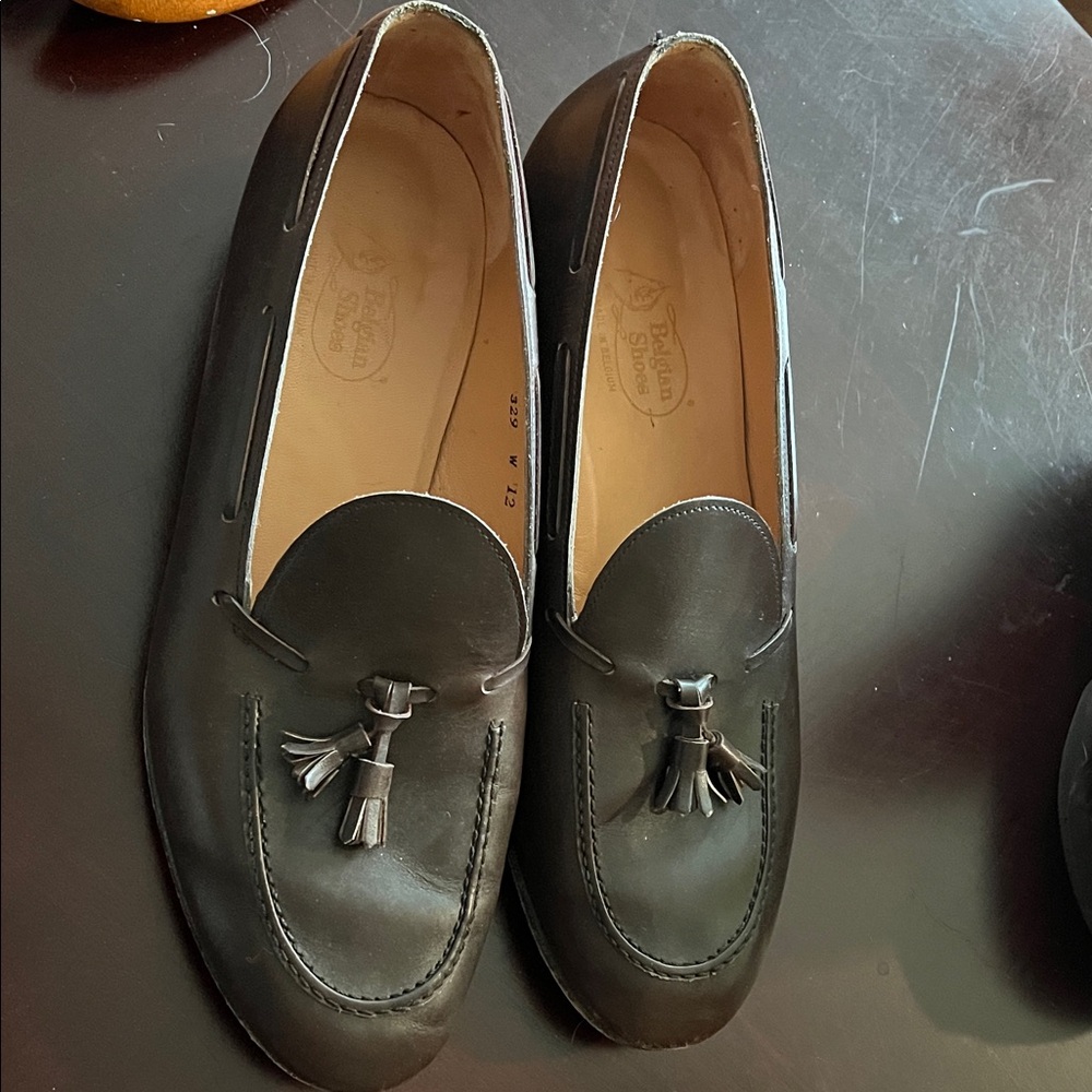Elegant Black Tassel Loafers for Men